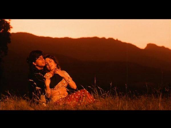 Juhi_Chawla_1256838159_0