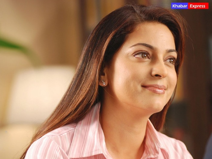 juhi_chawla_wallpaper