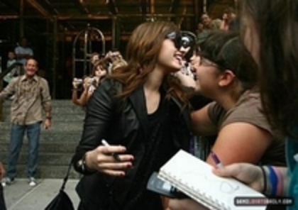 Demi Lovato - Demi Lovato Arriving At The Hotel in New York City 2008-08-12