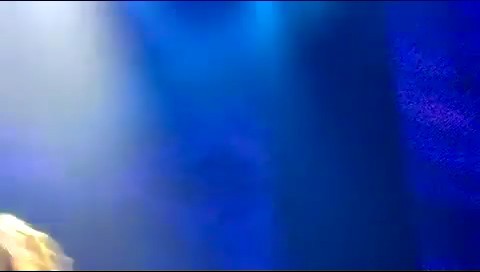 bscap0289 - Miley Cyrus and Justin Live Overboard