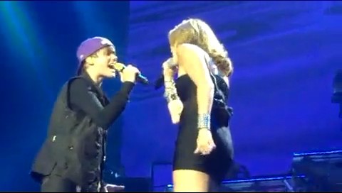 bscap0308 - Miley Cyrus and Justin Live Overboard