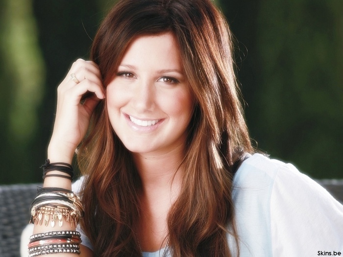 Ashley-Tisdale-Wallpaper-ashley-tisdale-18923081-1024-768