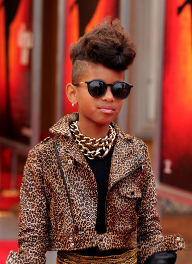 willow-smith-779547l