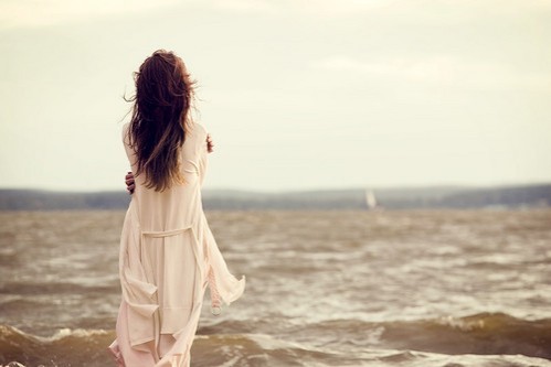 back,dress,horizon,water,alone,girl-f7237054f369aca58041b635c3bfa3d2_h - xxx000 Alone xxx000