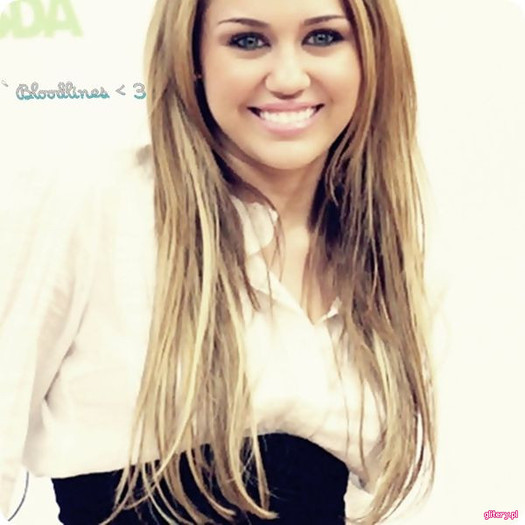 0089297767 - Miley Glittery