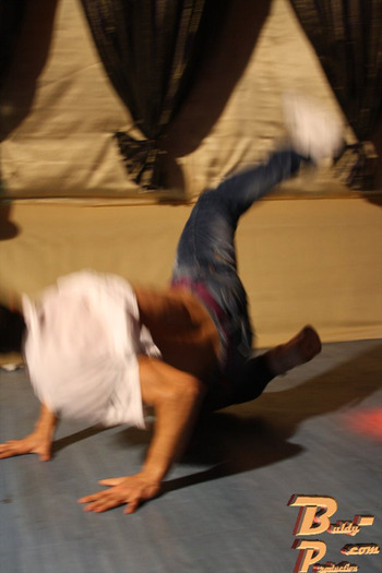 Bal 327 - Balul Bobocilor 4