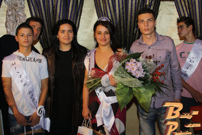 Bal 421 - Balul Bobocilor 4