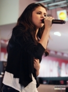 Selena Gomez - xAPRIL-12TH-At-HMV-store-in-Oxford-Street