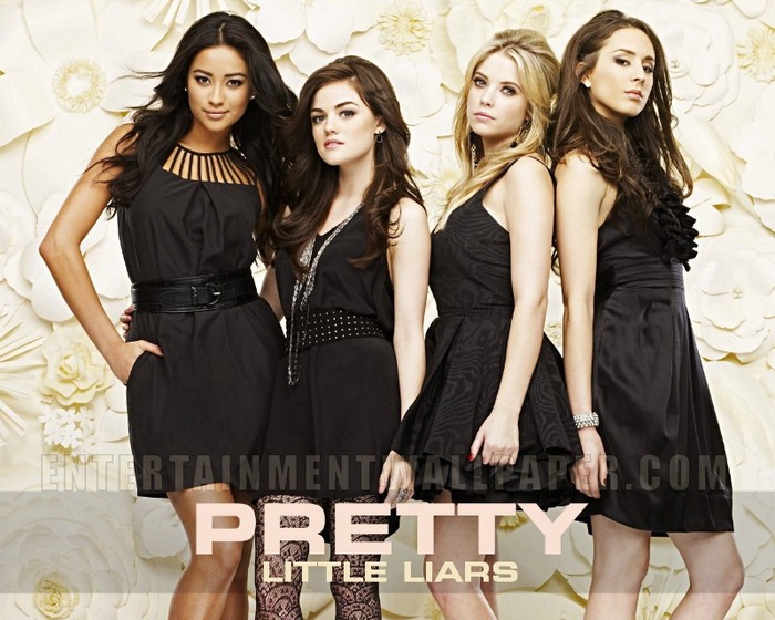 20 - club Pretty Little Liars