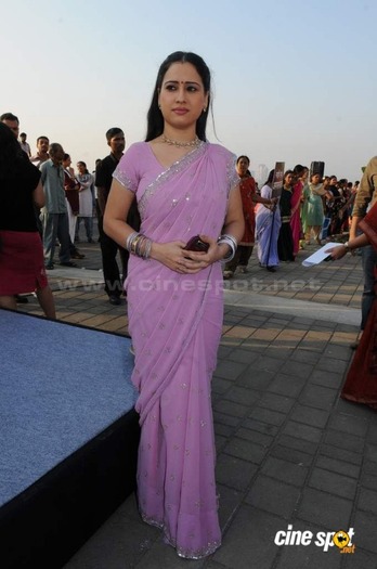 Star Pariwar ladies join human chain to fight against injustice Bollywood event photos _4_ - Yeh Rishta Kya Kehlata Hai-Dragoste dulce amara