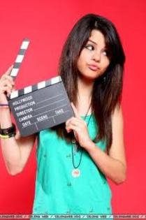 images[5] - Selena Gomez