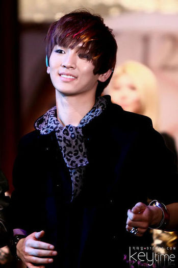   (24) - Kim Ki Bum alias Key