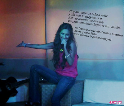 0089900703 - Anahi Glitery