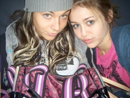 miley-mandy-show - miley poze rare