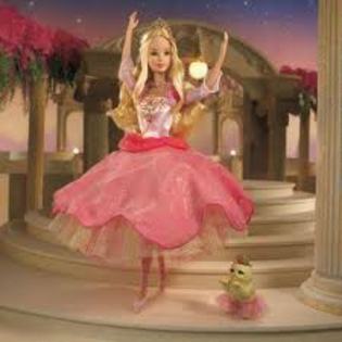 Barbie 12 Dancind Princess