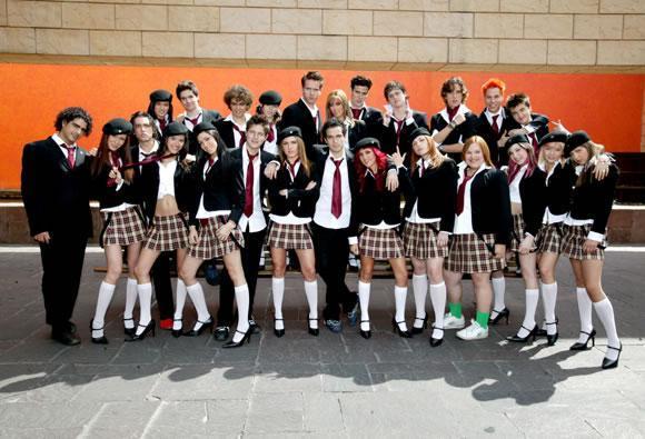 Rebelde_1221216990_2004