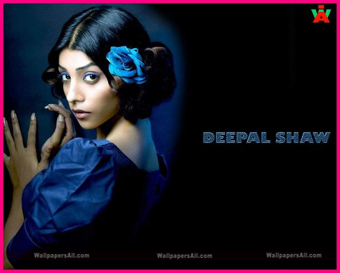 deepal-shaw-in-blue - Deepal Shaw