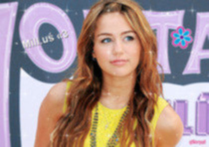 21 - 0 Miley Glittery 0