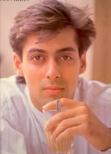2llc5ug - Salman Khan