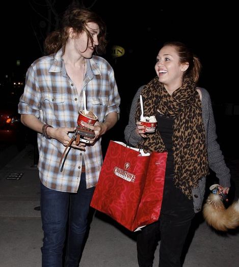  - x Out for Ice Cream with Braison at Coldstone Creamery - 29th March 2011