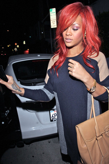 Rihanna+Rihanna+Leaving+Giorgio+Baldi+Restaurant+NUhglZOyIFzl - rihanna