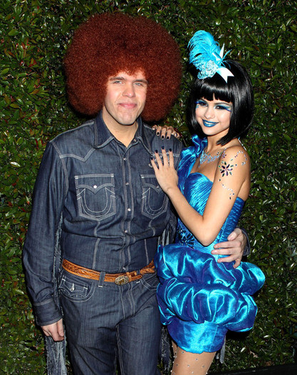 Selena+Gomez+Perez+Hilton+Blue+Ball+Birthday+dPUXpRapCJYl - selena gomez