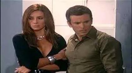 23141747_LAKRNBIZY - xxElizabeth Gutierrezxx