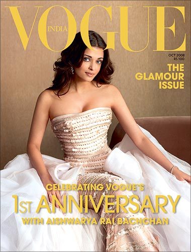 aishwaryaraisizzlesinvo - poze cu superba Aishwarya Ray