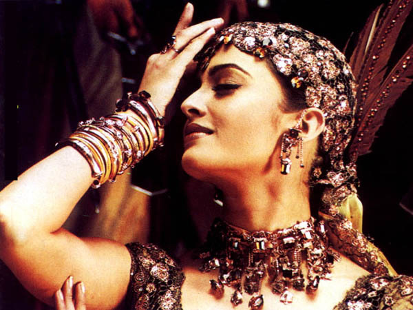 aishwaryaraiphoto8 - Aishwarya Ray