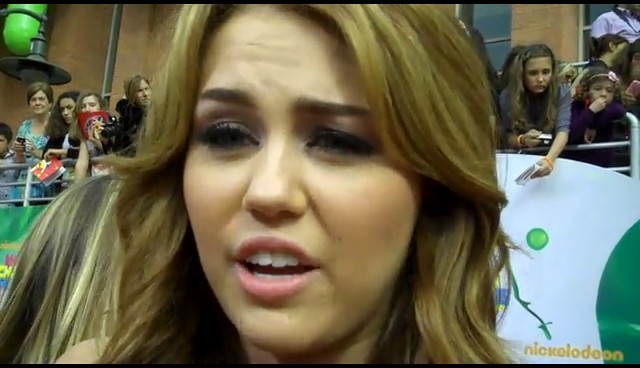 bscap0120 - 02 04 - Nick Kids Choice Awards Interview