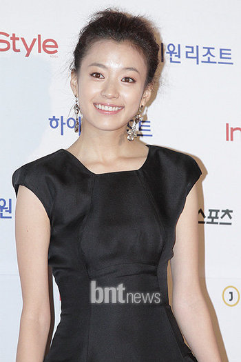 jkgj - a---han hyo joo---a