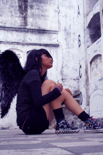 Emo_girl_02_posing_01[1]