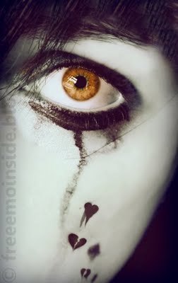 sad-emo-girl[1]