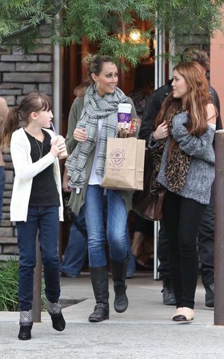 12 - At Coffee Bean in Los Angeles - March 27