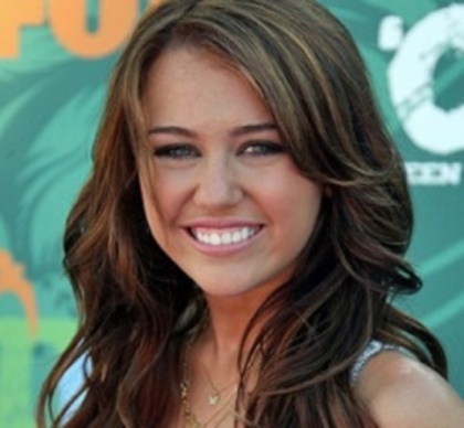 Miley_Cyrus - biografie miley cyrus
