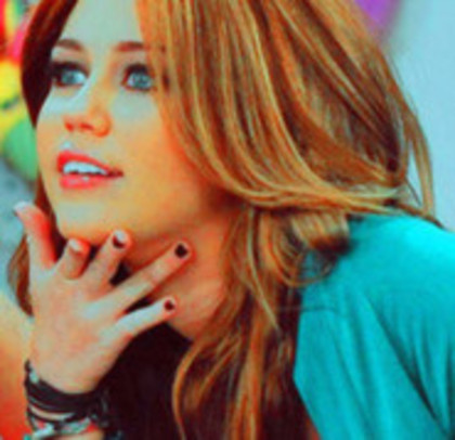 24635345_CPQMRCNNS - 0 Album pentru xXMileyCyrus4EverFanXx