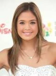 demi,trebuie sa intelegi,chiar si noi prietenele tale cele mai bune