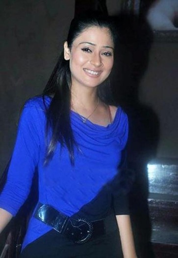 sara-khan-wallpaper - Sadhna-Sara Khan