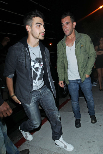 Joe+Jonas+Joe+Jonas+Trousdale+MdAxdjrqHPNl - Joe Jonas at Trousdale