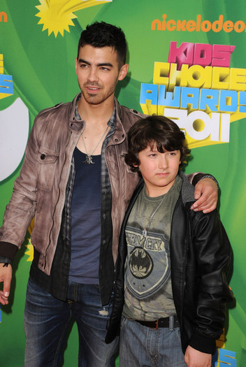 Joe+Jonas+Nickelodeon+24th+Annual+Kids+Choice+F-pc8oQ3xRql - Nickelodeon s 24th Annual Kids Choice Awards - Arrivals