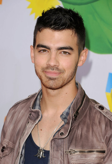 Joe+Jonas+Nickelodeon+24th+Annual+Kids+Choice+OTeDApLGc9gl - Nickelodeon s 24th Annual Kids Choice Awards - Arrivals