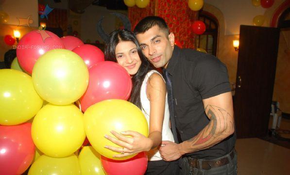 78545-cinevistaas-dil-mil-gaye-celebrates-400-episodes-bash-at-kanjurm - Mai MULTE