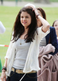 Selena Gomez - stars on the set of monte carlo