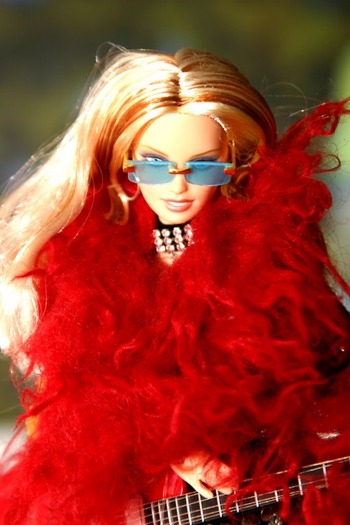 2004_06_18_Day28-Barbie - jucarii