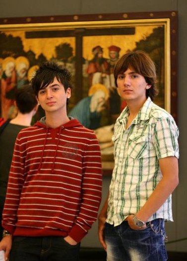 24514_101525589892043_100001038069299_10940_3278574_n