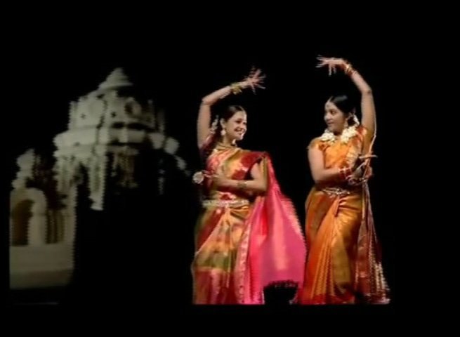 199187_205324349486435_145775895441281_750363_5450582_n - DILL MILL GAYYE SHONA NICE DRESSED IN SAREE CATCH