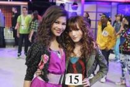 Shake It Up (1) - Shake it up