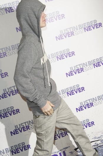 Justin+Bieber+Justin+Bieber+Never+Say+Never+-8yEob3c2_El