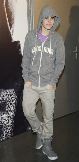 Justin+Bieber+Justin+Bieber+Never+Say+Never+GLZ1SoVpHTOl