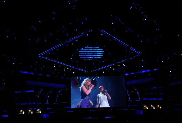 Rihanna+46th+Annual+Academy+Country+Music+ZxrHcsQ1VEUl